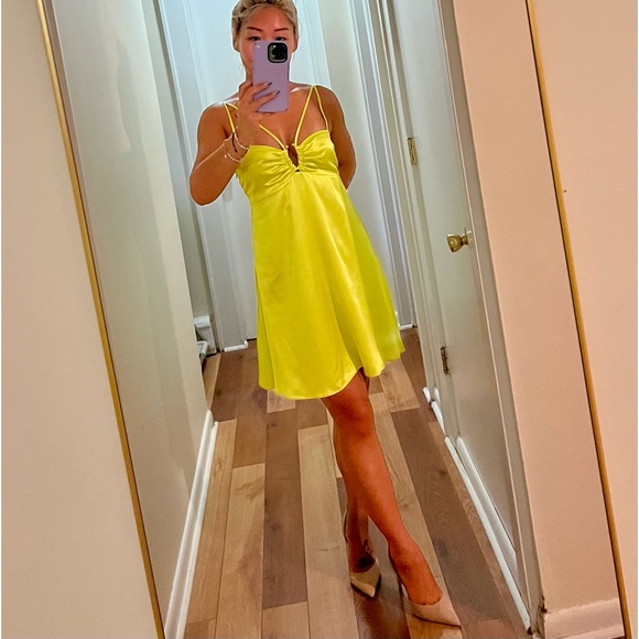 Revolve: New Margot Dress NICHOLAS in Mimosa size 2 with tags - Picture 1 of 5